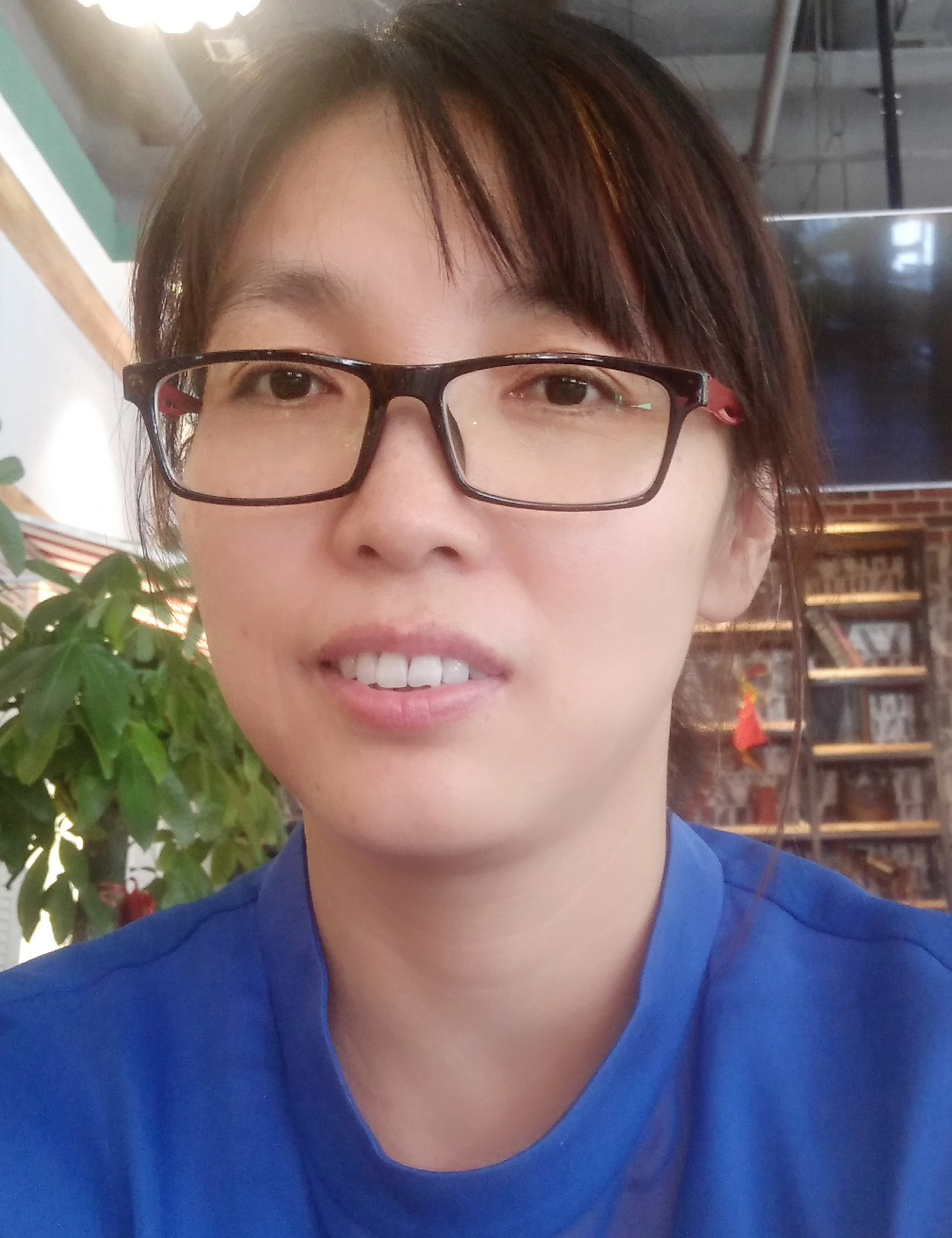 78121dbf4792471b8a7681b45c730e8d.png 物理系 1 覃方丽.png